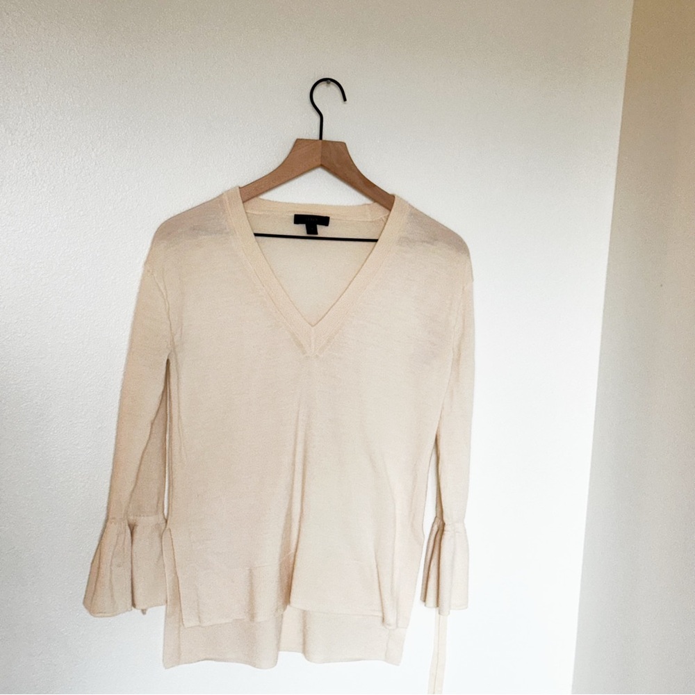 J Crew Elegant Cream V-Neck Women's Sweater Size XS